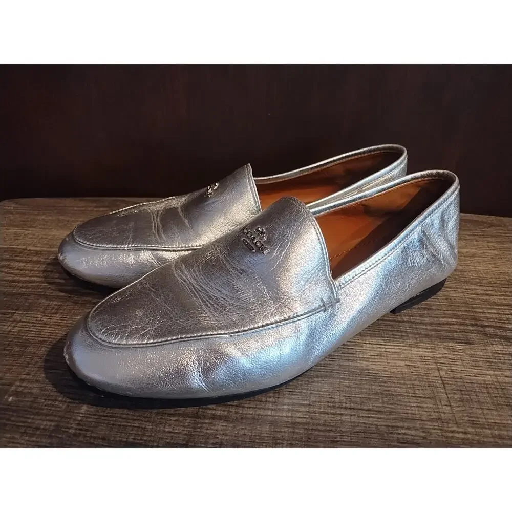 Coach Mary Lockup Silver Slip On Loafer Designer Shoes Womens Size 7 Leather - Picture 2 of 10